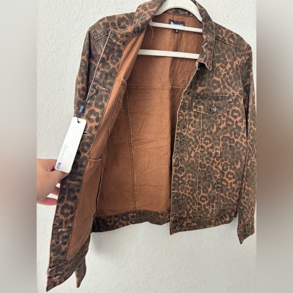 NWT Tractr BLU Leopard Print denim jacket SZ S - Picture 7 of 10
